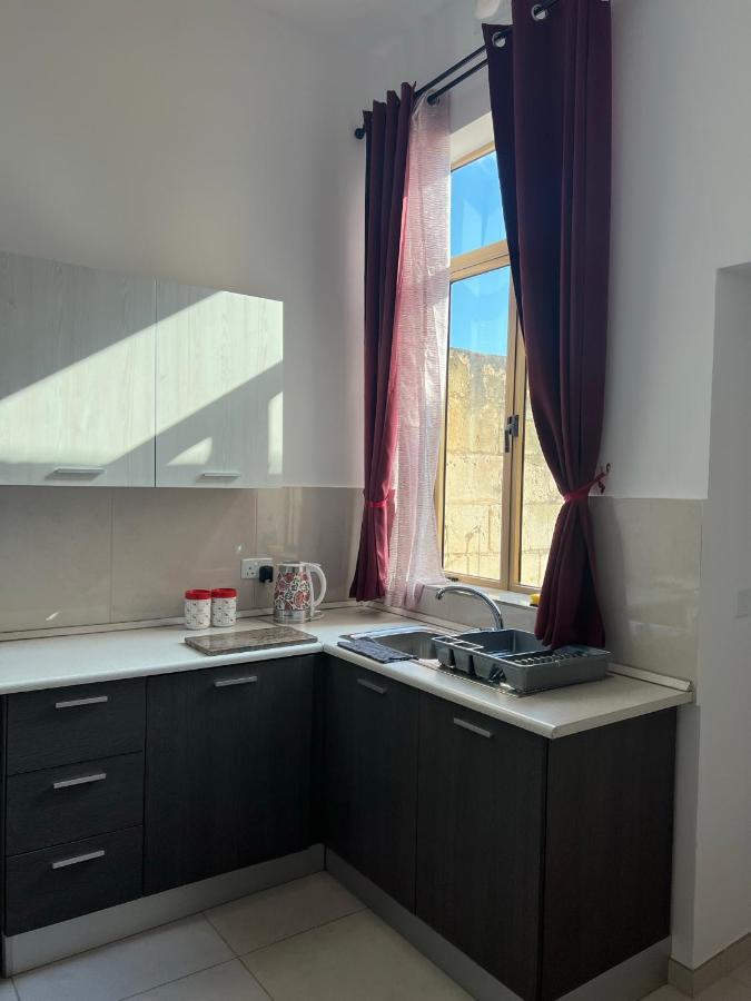 Room With Private Bathroom Sliema Esterno foto